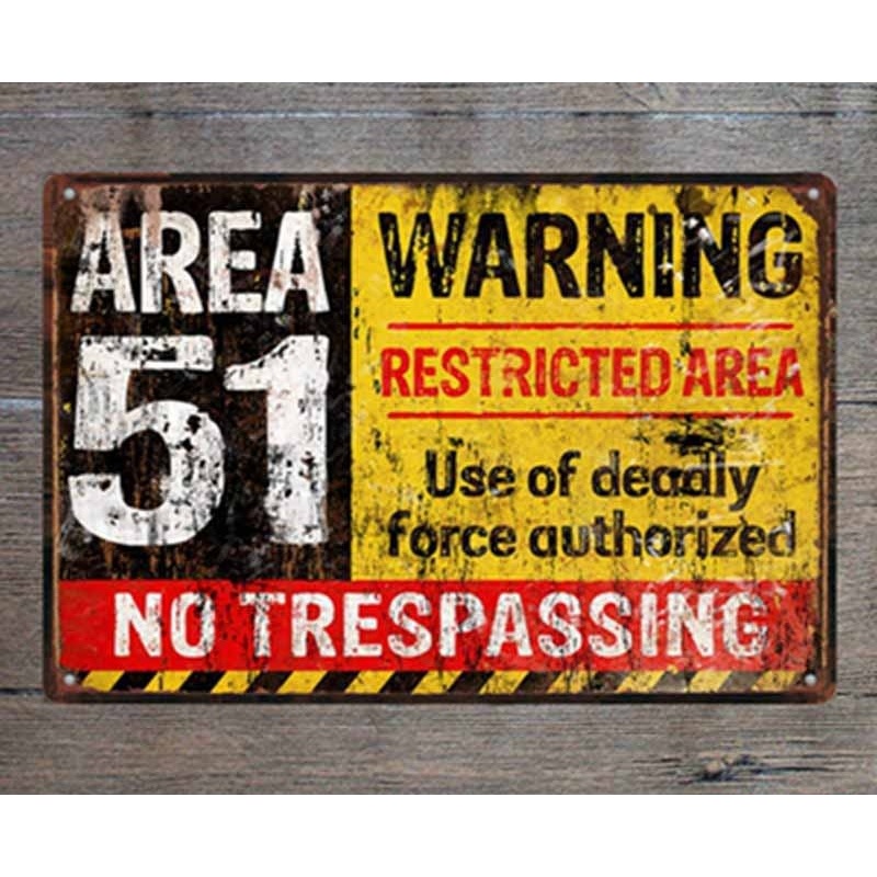 plechová cedule Area 51 / oblast 51 - Restricted Area